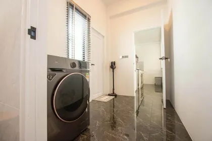 Villa privada con piscina 2 hab. 2.5 baños en alquiler en Rawai