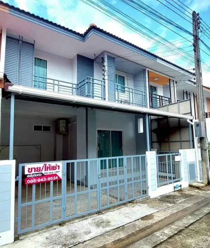 塔兰4卧2卫联排别墅出租，靠近Robinson Lifestyle