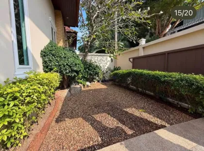 Villa privée 4 chambres avec piscine à louer à Rawai–Nai Harn