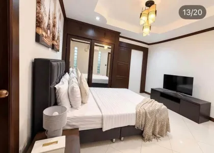 Villa privée 4 chambres avec piscine à louer à Rawai–Nai Harn