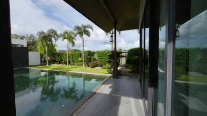 Villa Premium de 4 Dormitorios con Piscina en Alquiler en Cherngtalay