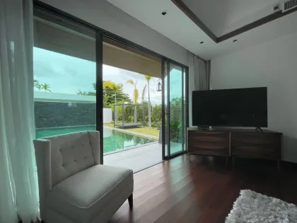 Villa Premium de 4 Dormitorios con Piscina en Alquiler en Cherngtalay