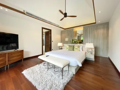 Villa Premium de 4 Dormitorios con Piscina en Alquiler en Cherngtalay