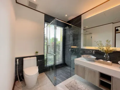 Villa Premium de 4 Dormitorios con Piscina en Alquiler en Cherngtalay