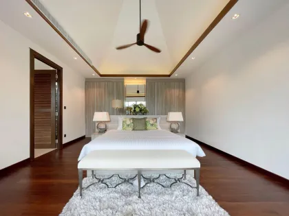 Villa Premium de 4 Dormitorios con Piscina en Alquiler en Cherngtalay