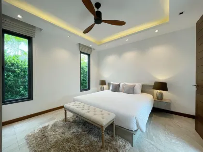 Villa Premium de 4 Dormitorios con Piscina en Alquiler en Cherngtalay