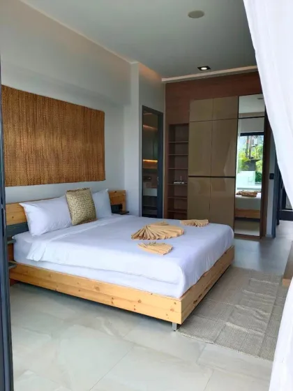 Villa privada con piscina en colina | Estilo loft moderno en tranquila zona de Chalong, Phuket