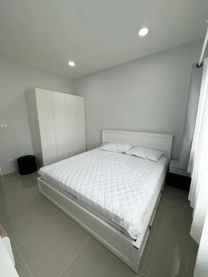 วิลล่าพร้อม 3 ห้องนอนในชะหลง ให้เช่าตอนนี้