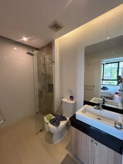 อพาร์ตเมนต์ 1 ห้องนอนให้เช่า ที่ราไว พร้อมเข้าอยู่ทันที