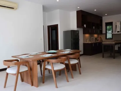Private Pool Villa mit 3 Schlafzimmern und 4 Bädern in Cherng Talay