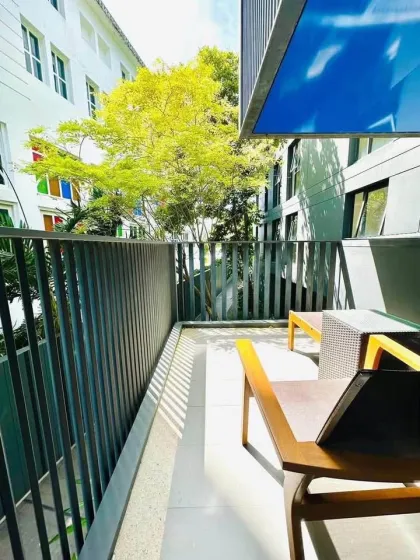 Condo moderne 2 chambres à louer au Deck Patong