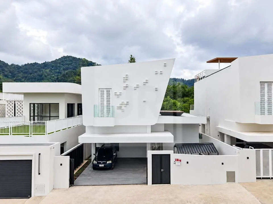 Spacious 5-Bedroom Villa for Rent in Patong, Phuket
