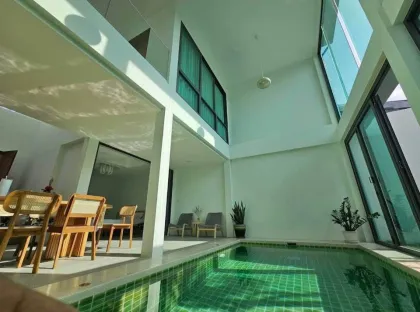 Pool Villa with 3 Bedrooms and 4 Bathrooms for Rent in Suan Luang