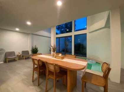 Pool Villa with 3 Bedrooms and 4 Bathrooms for Rent in Suan Luang