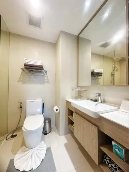 Апартаменты 2 спальни, 2 ванные в аренду в Laguna Skypark, Таланг