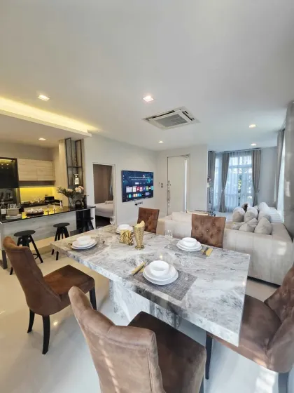 Villa familiale de luxe 4 chambres à louer à Siwalee Ratsada, Phuket