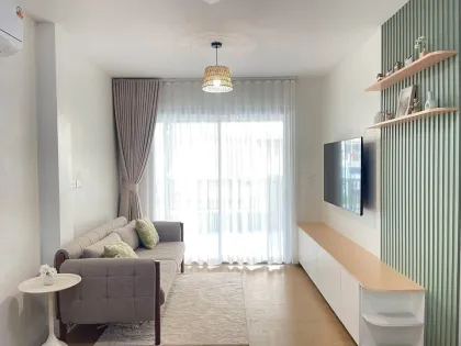Maison en coin de 2 étages avec 3 chambres et 2 salles de bain à louer à Pa Khlong Chiap
