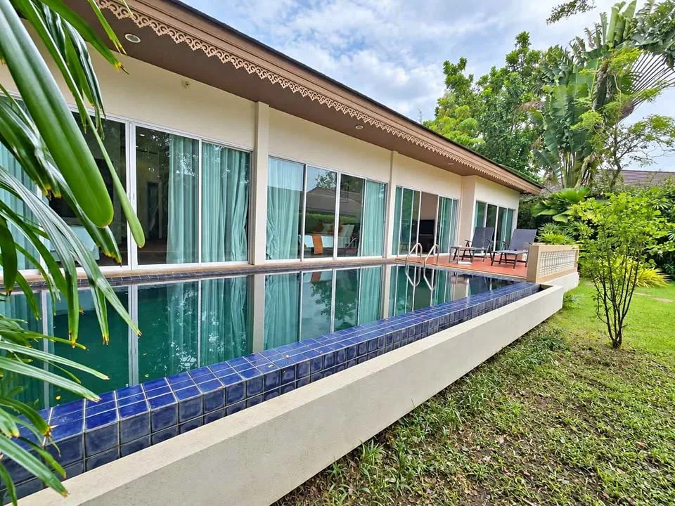 วิลล่าส่วนตัว 3 ห้องนอนพร้อมสระว่ายน้ำที่ Layantara Villas บางเทา