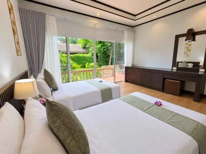 วิลล่าส่วนตัว 3 ห้องนอนพร้อมสระว่ายน้ำที่ Layantara Villas บางเทา