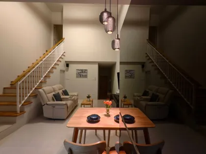 วิลล่า 2 ห้องนอนใกล้โรบินสัน ถลาง ให้เช่า