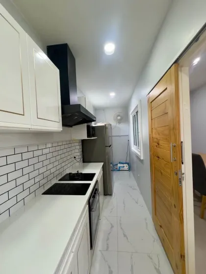 Villa de 3 habitaciones en alquiler en Chalong con piscina y seguridad
