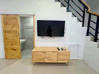 Villa de 3 habitaciones en alquiler en Chalong con piscina y seguridad
