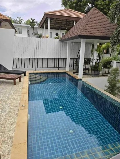 3 Schlafzimmer Privater Pool Villa zur Miete in Rawai