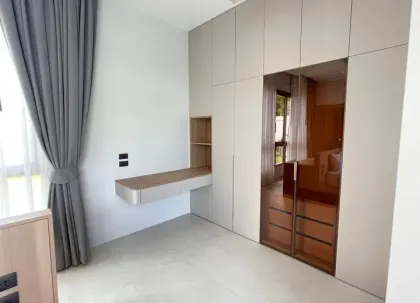 Moderne Luxus-Poolvilla zur Miete in Koh Kaew