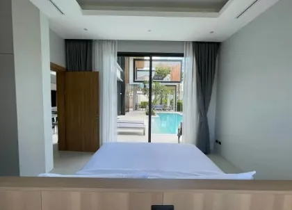 Moderne Luxus-Poolvilla zur Miete in Koh Kaew
