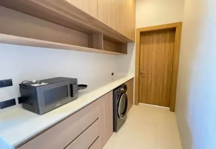 Moderne Luxus-Poolvilla zur Miete in Koh Kaew