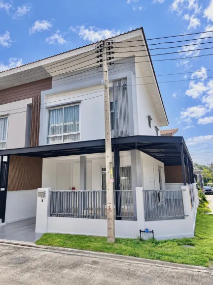 Phuket Greenville : Maison jumelée 3 chambres, 2 salles de bain à louer