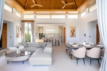 Brand New 4 Bedroom Luxury Villa at Botanica Foresta