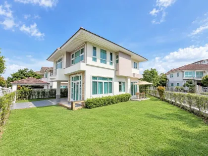 Spacious 4-Bedroom Detached Villa for Rent at Supalai Lagoon