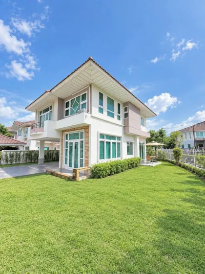 Spacious 4-Bedroom Detached Villa for Rent at Supalai Lagoon