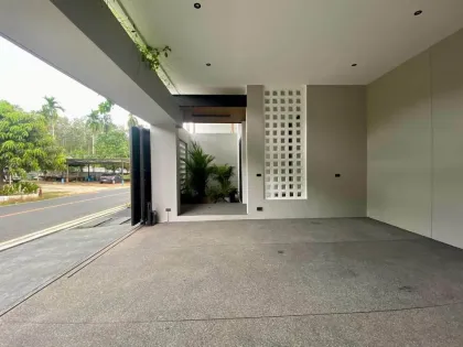 Luxuriöse Neue 3-Schlafzimmer-Poolvilla zur Miete in Cape Yamu