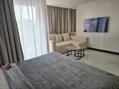 Studio avec balcon près de la plage de Bangtao