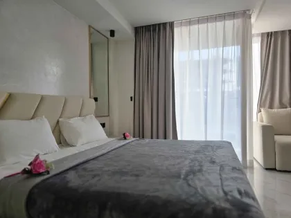 Studio avec balcon près de la plage de Bangtao