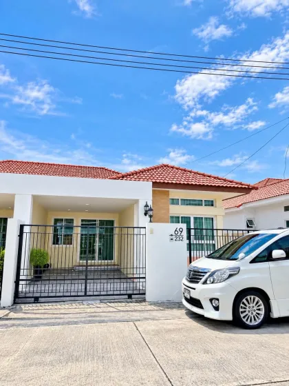 普吉镇3卧室出租房屋 | Villa Chaofa 2