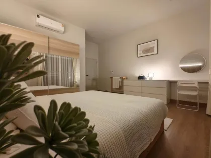 Maison de Ville Moderne 2 Chambres 2 Salles de Bain à Louer