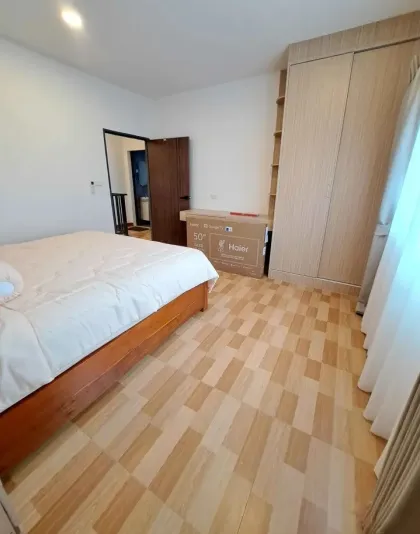 Villa privada con piscina de 3 dormitorios en alquiler en Chalong
