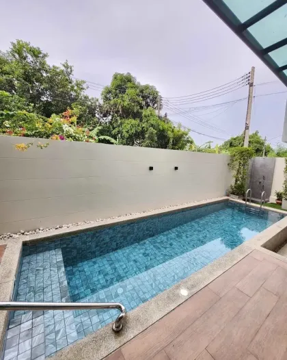 Nueva villa moderna de 3 dormitorios con piscina en Rawai