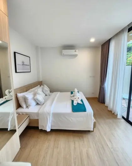 Nueva villa moderna de 3 dormitorios con piscina en Rawai
