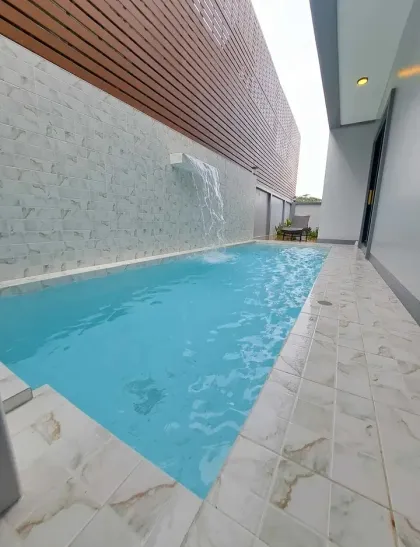 Nueva villa moderna de 3 dormitorios con piscina en Rawai