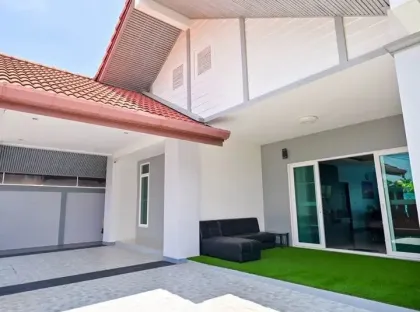 Top-Angebot! Reduzierter Preis, private Poolvilla zur Miete in Chalong