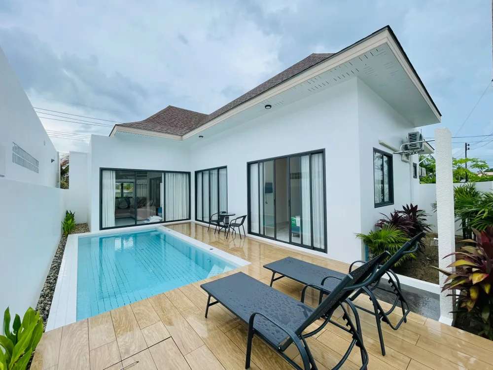 บ้านวิลล่าพร้อมสระว่ายน้ำส่วนตัวให้เช่าในฉลอง ภูเก็ต | พร้อมเข้าอยู่และตกแต่งครบ