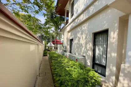 Villa con piscina de 4 dormitorios en Angsana Villas, Cherng Talay