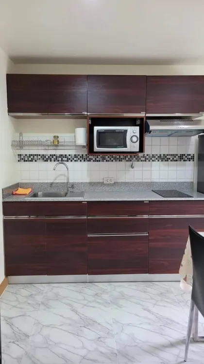 Apartamento Esquinero de 1 Habitación en PLUS 2 CONDO en Renta en Kathu