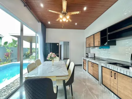 Villa con piscina en alquiler y venta en Thalang, Phuket