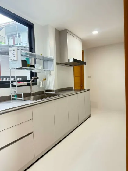 Private Villa mit Pool in Rasada, Phuket Town zu vermieten – 4 SZ, 4 Bäder