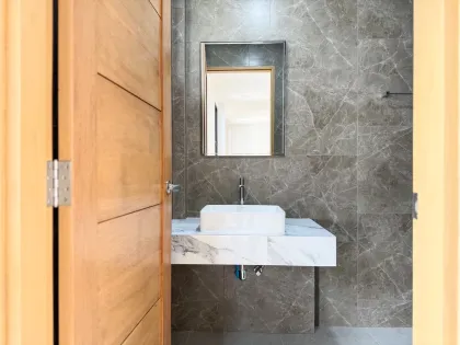 Private Villa mit Pool in Rasada, Phuket Town zu vermieten – 4 SZ, 4 Bäder